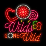 Wilds Gone Wild - Juego de Tragamonedas Gratis - NeonSlots